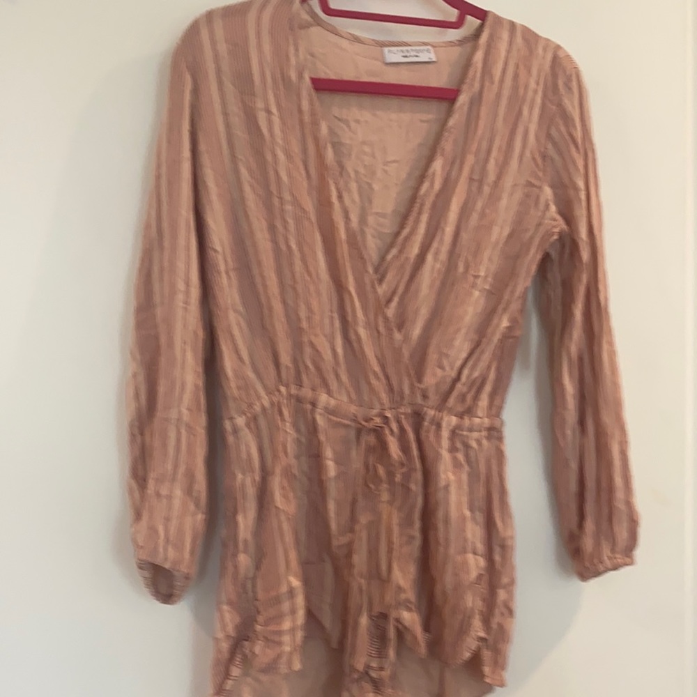 BNWT FLYNN SKY ROMPER